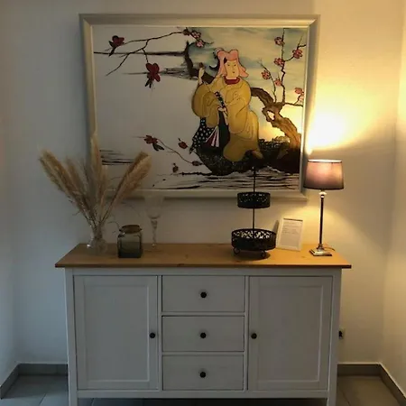 R13a Eg - Modern Und Komfortabel Apartman
